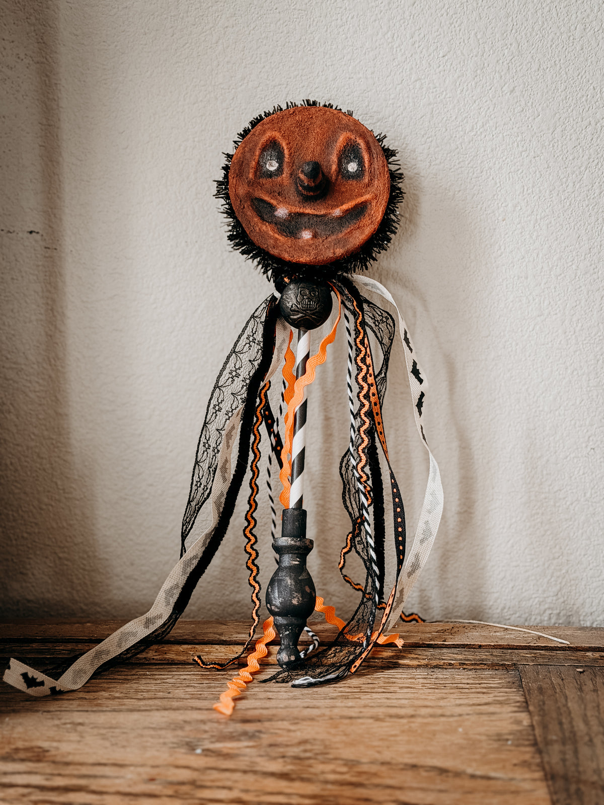Vintage style sculpted paper mache noisemaker/rattle
